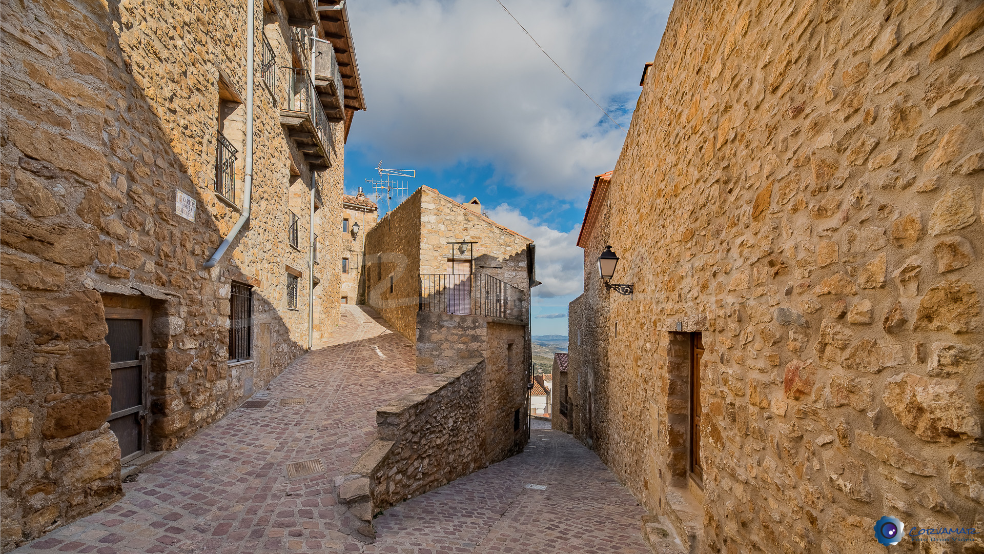 _7508960-HDR
